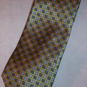 Jos A Bank mens 100% silk necktie.